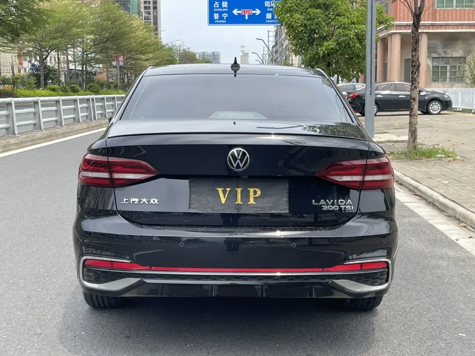 Volkswagen Lavida Lavida 2024 300TSI DSG Starry Sky Full Edition 2024 — миниатюра 2