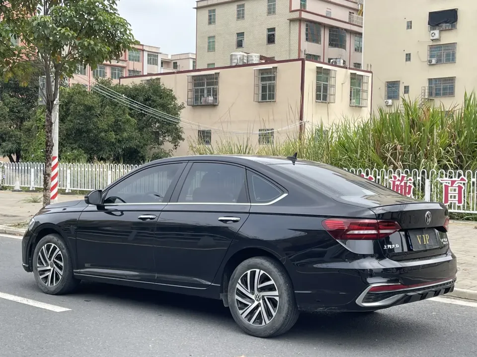 Volkswagen Lavida Lavida 2024 300TSI DSG Starry Sky Full Edition 2024 — миниатюра 4