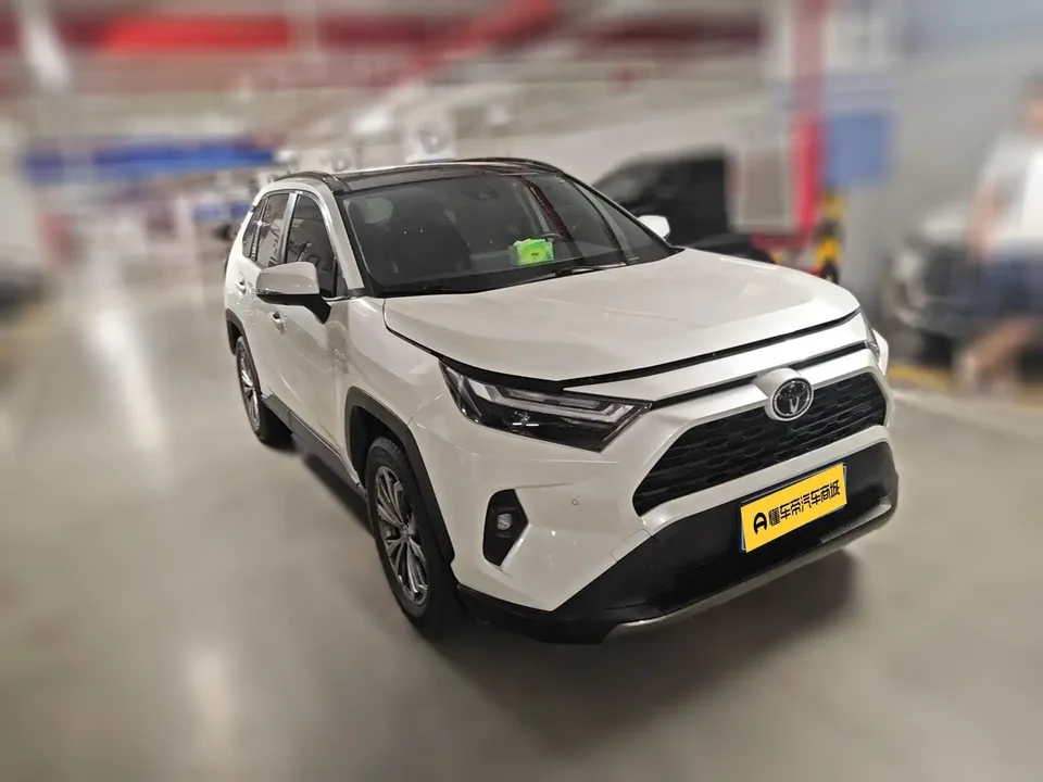 Toyota RAV4 RAV4 Rongfang 2023 2.0L CVT 2WD Fashion PLUS Edition 2024 — thumbnail 3