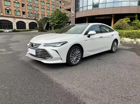 Toyota Avalon 2026 купить в Москве