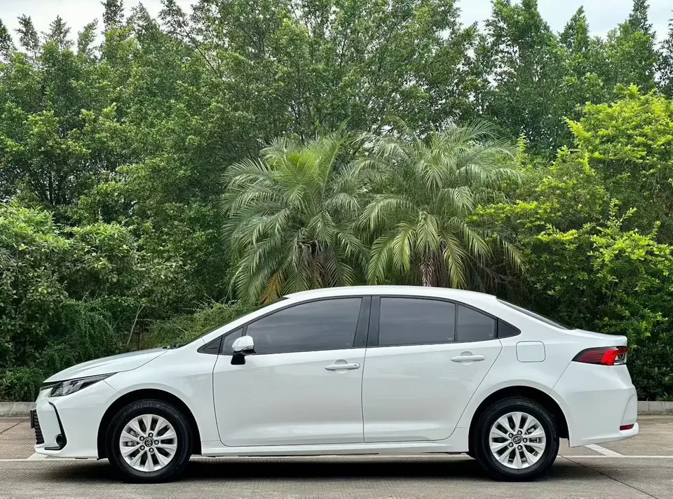Toyota Corolla Corolla 2021 1.2T S-CVT Pioneer PLUS Edition 2022 — thumbnail 3