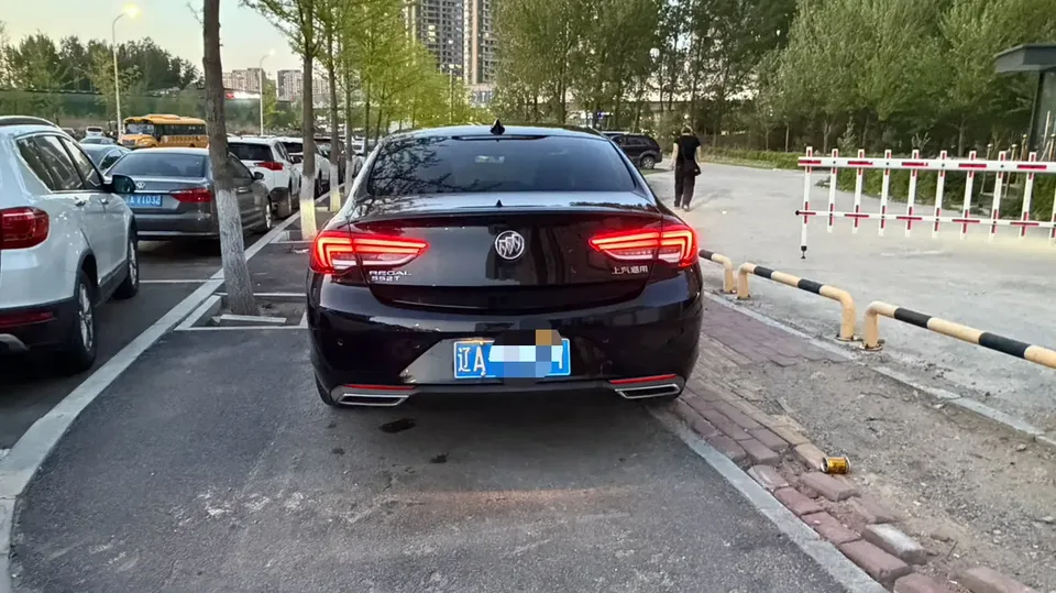 Buick Majesty 552T Smart Edition 2022 — миниатюра 2