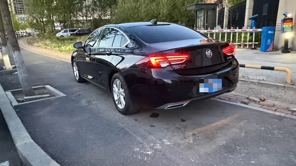 Buick Majesty 552T Smart Edition 2022 — миниатюра 4