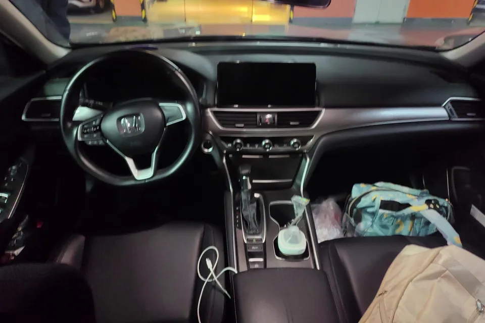 Honda Accord Accord 2022 260TURBO Deluxe Edition 2023 — миниатюра 3