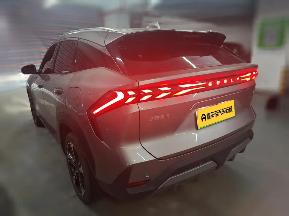 Geely Galaxy L7 1.5T DHT 115km Starship 2023 — миниатюра 3