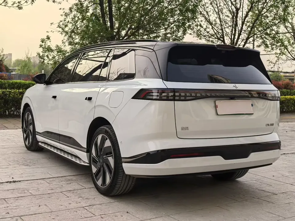 Dongfeng Yipai 008 210Ultra Ruyi Edition 5 Seaters 2024 — миниатюра 4