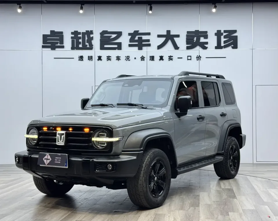 Tank 300 300 2023 Tank 300 2023 off-road version 2.0T Conqueror 2022 — photo 1, buy with delivery to Moscow