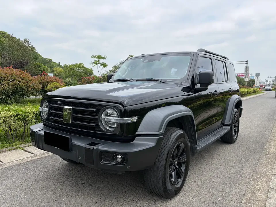 Tank 300 2022