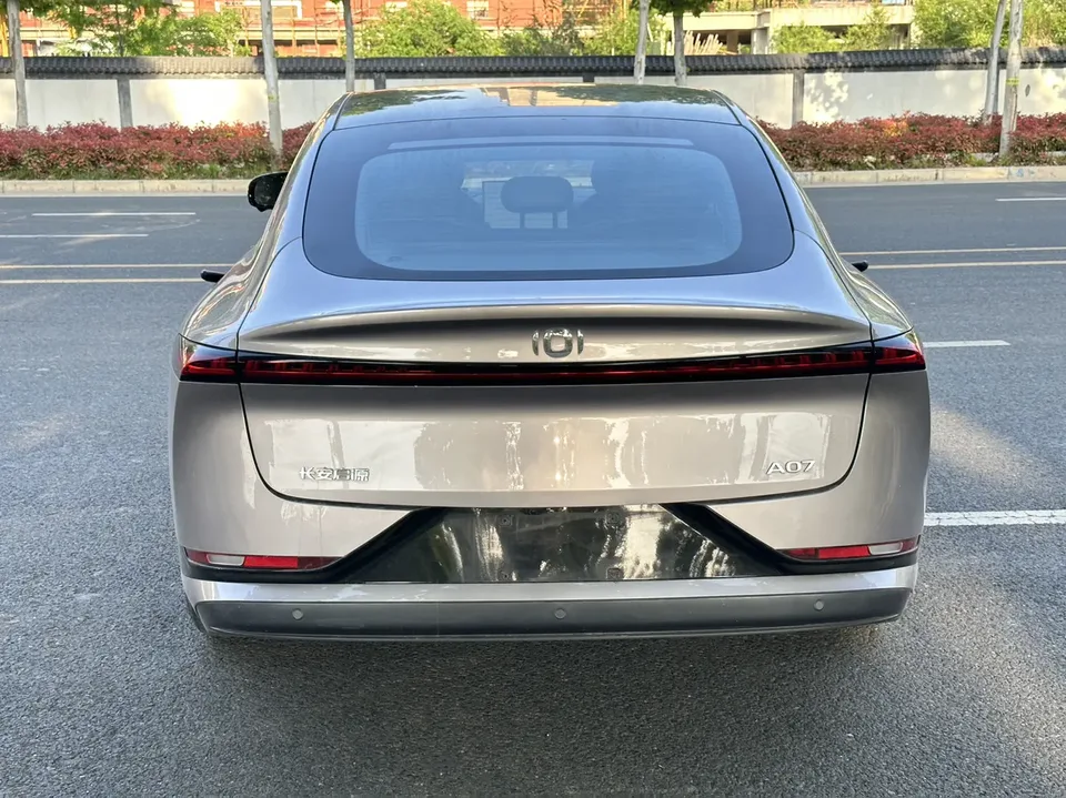 Changan Qiyuan A07 pure electric version 710 flagship version 2024 — миниатюра 2