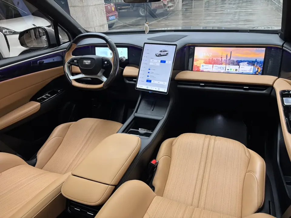 Geely Galaxy L7 1.5T DHT 115km MAX 2023 — миниатюра 5