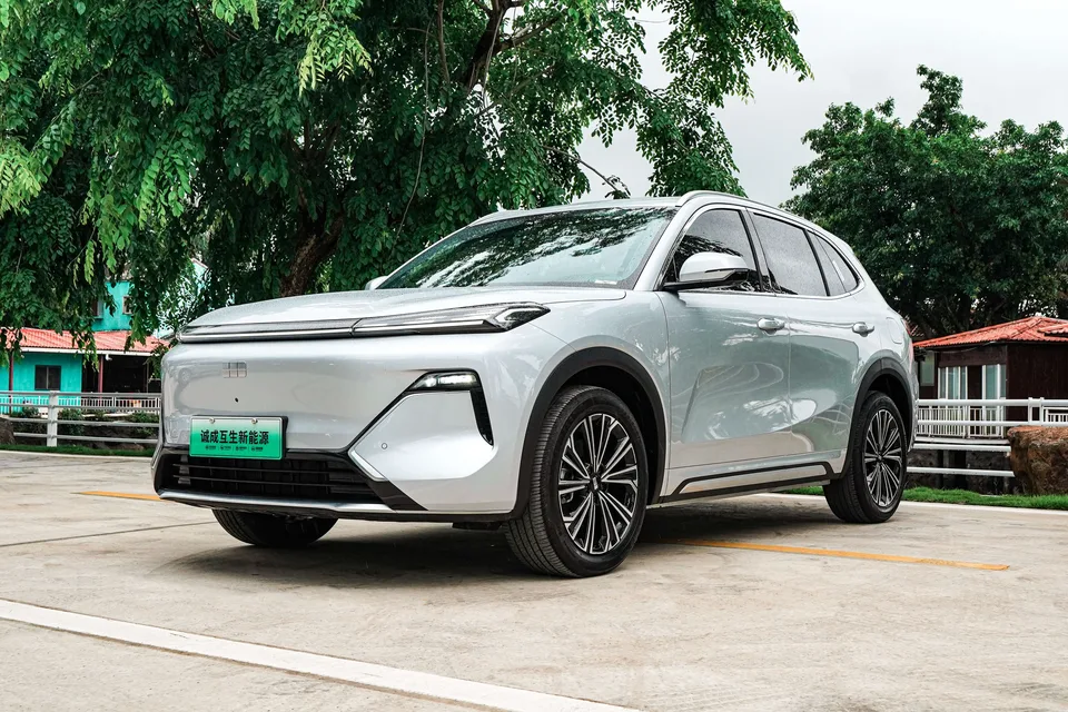 Geely Galaxy Starship 7 EM-i 2025