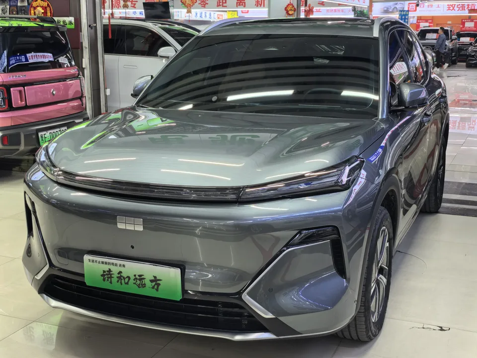 Geely Galaxy Starship 7 EM-i 2025