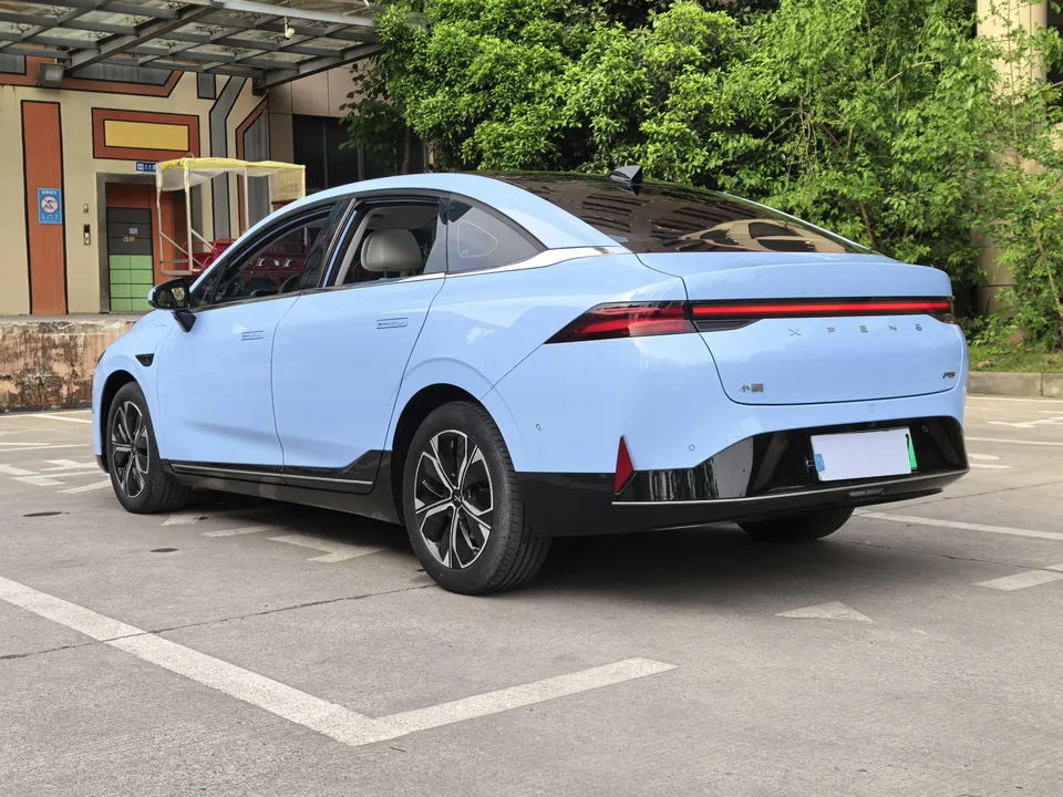 XPeng P5 2022