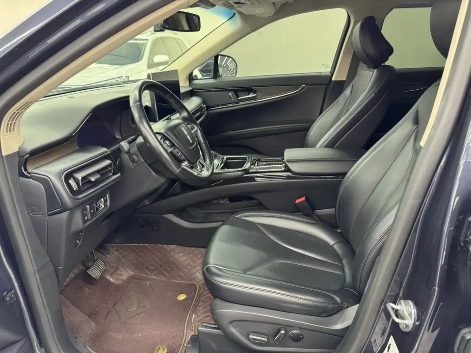 Lincoln Navigator Navigator 2021 2.0T 4WD Premium Edition 2022 — миниатюра 5