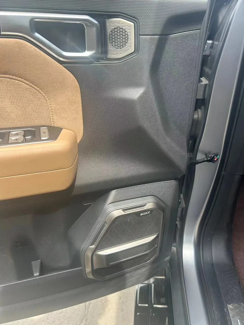 Jetour Jet Traveler 2.0TD 4WD Cross PRO+ 2023 — миниатюра 2