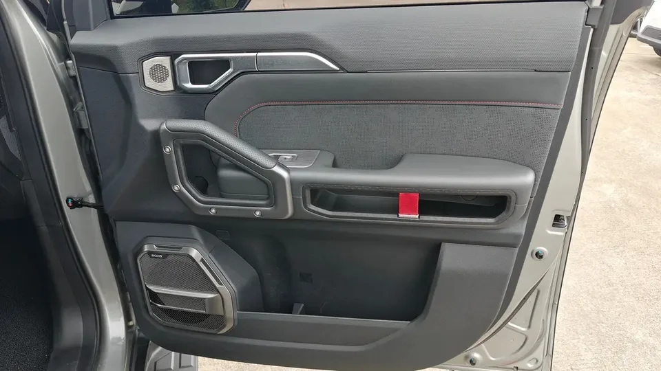 Jetour Jet Traveler 2.0TD 4WD Cross PRO+ 2024 — миниатюра 3