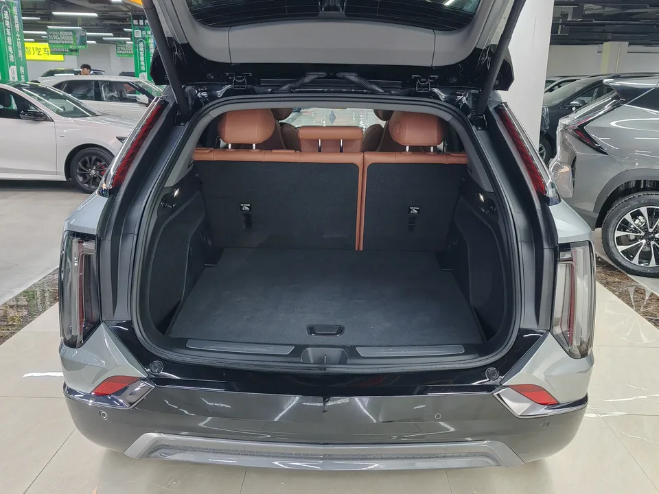 Cadillac IQ Aoge four-wheel drive long-range version 2024 — миниатюра 4