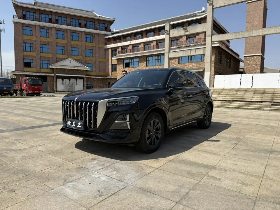Hongqi HS5 2.0T Qiyue Pro Edition 2023 — фото 1, купить с доставкой в Москву