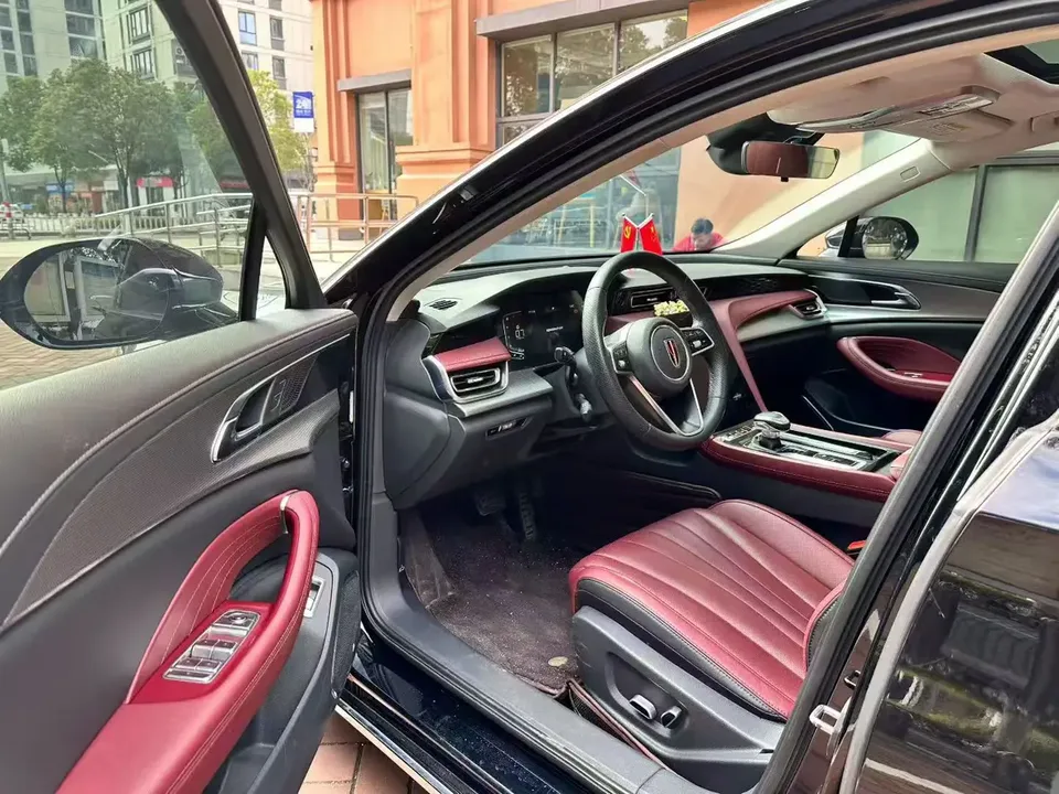 Hongqi H5 Hongqi H5 2023 1.5T DCT Zhilian Qiyun Edition 2023 — миниатюра 5