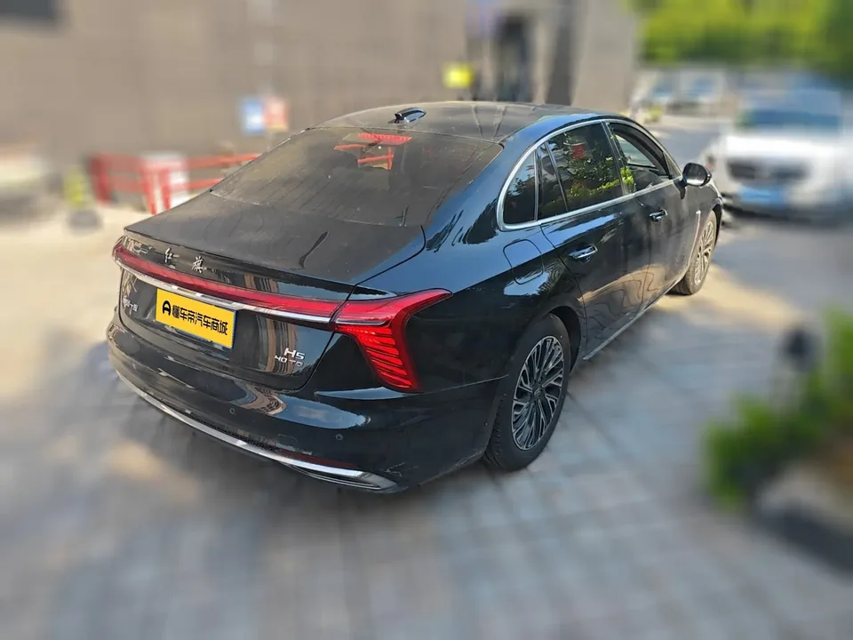 Hongqi H5 Hongqi H5 2024 2.0T Automatic Intelligent Connection Flagship Chang Edition 2024 — миниатюра 4