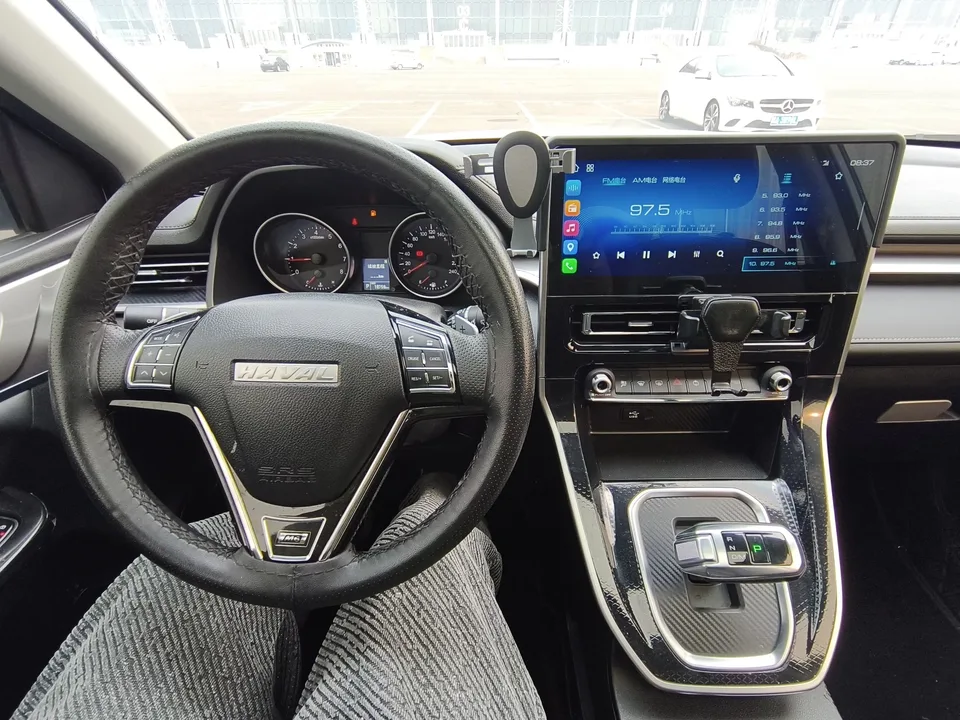 Haval M6 Haval M6 2021 PLUS 1.5T DCT Smart Edition 2022 — миниатюра 5