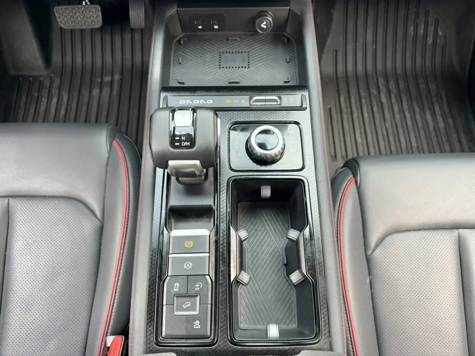 Jiangling Avenue Dadao Explorer 2.3T Automatic Gasoline 4WD Extreme Edition 2024 — миниатюра 5