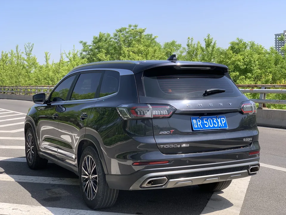 Chery Tiggo 8 PLUS 290TGDI DCT luxury edition+ 2023 — миниатюра 2