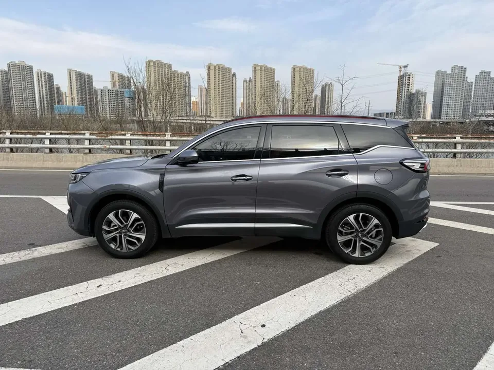 Chery Tiggo 7 Plus Tiggo 7 PLUS 2023 1.6TGDI DCT premium model 2023 — миниатюра 4