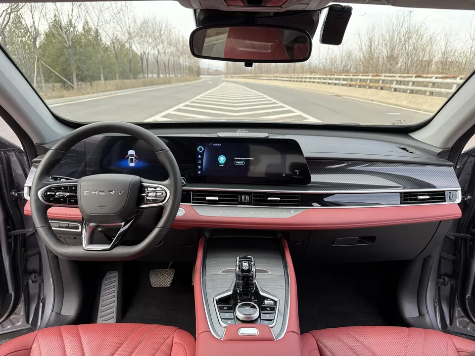 Chery Tiggo 7 Plus Tiggo 7 PLUS 2023 1.6TGDI DCT premium model 2023 — миниатюра 5