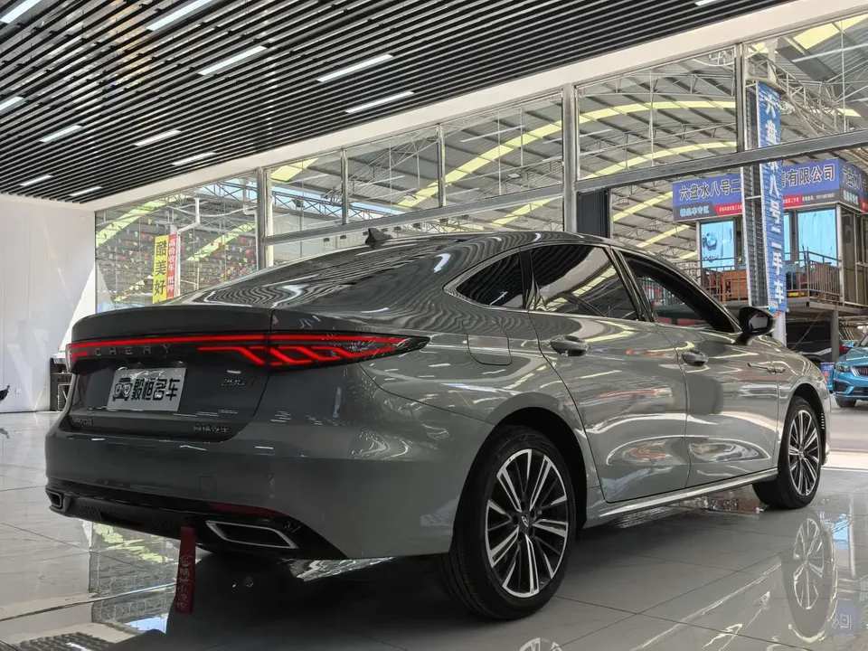 Chery Arrizo 8 PRO 290TGDI DCT Standard Model 2025 — миниатюра 2