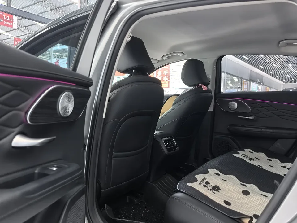 Chery Arrizo 8 PRO 290TGDI DCT Standard Model 2025 — миниатюра 3