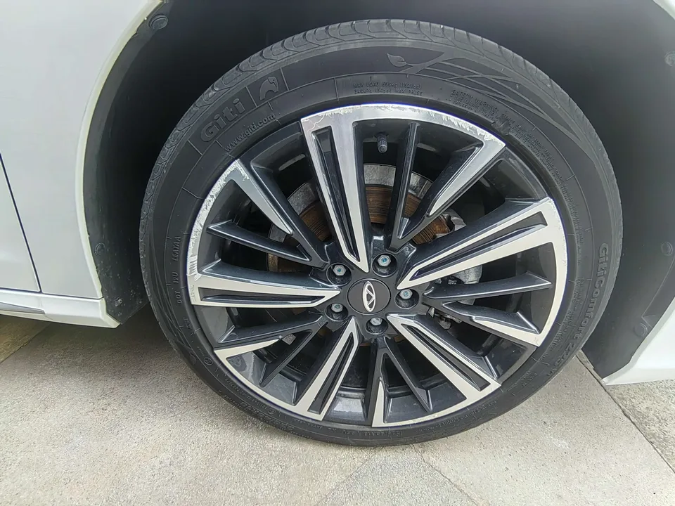 Chery Arrizo 8 1.6TGDI DCT 2022 — миниатюра 2