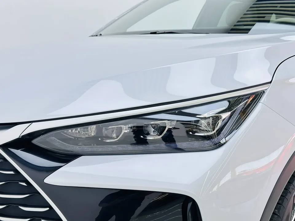 BYD Tang DM Tang DM 2025 DM-i 115KM Premium Edition 2025 — миниатюра 3