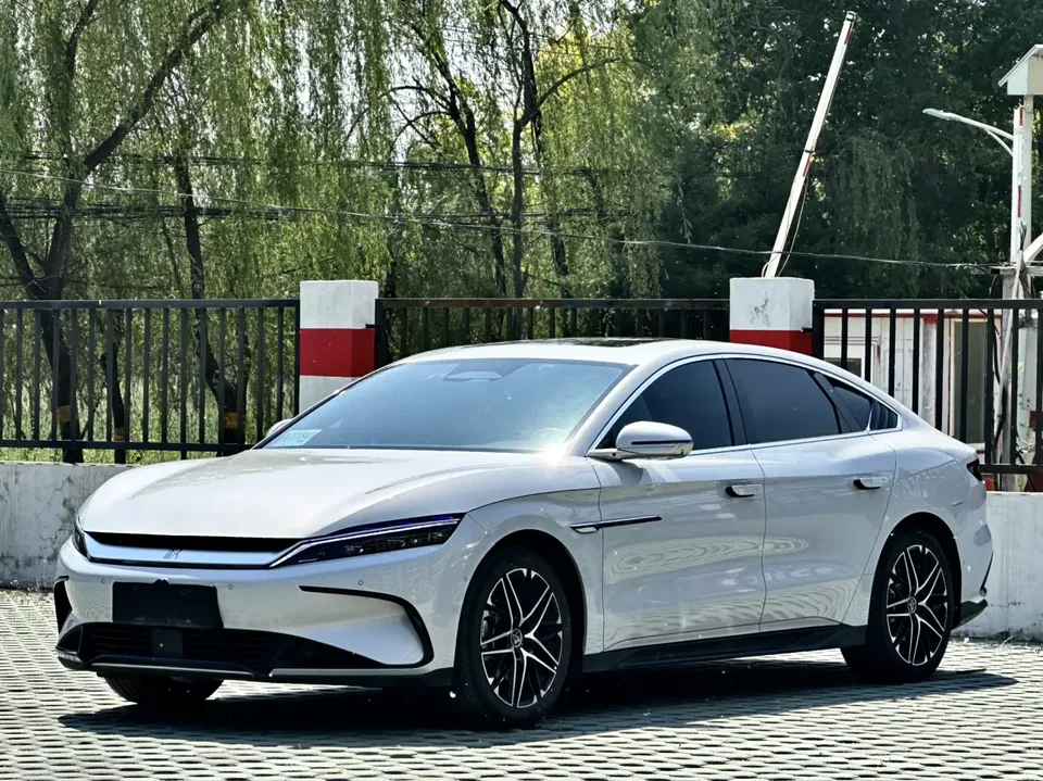 BYD Han EV 2025