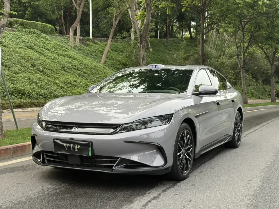 BYD Han DM 2025