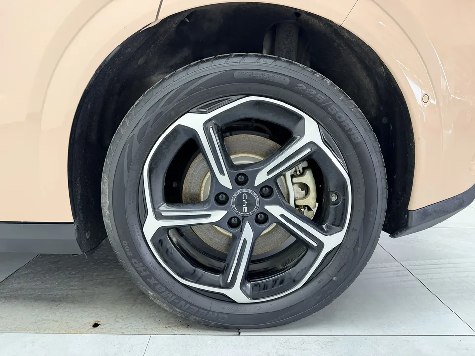 BYD Seal 06GT 2025
