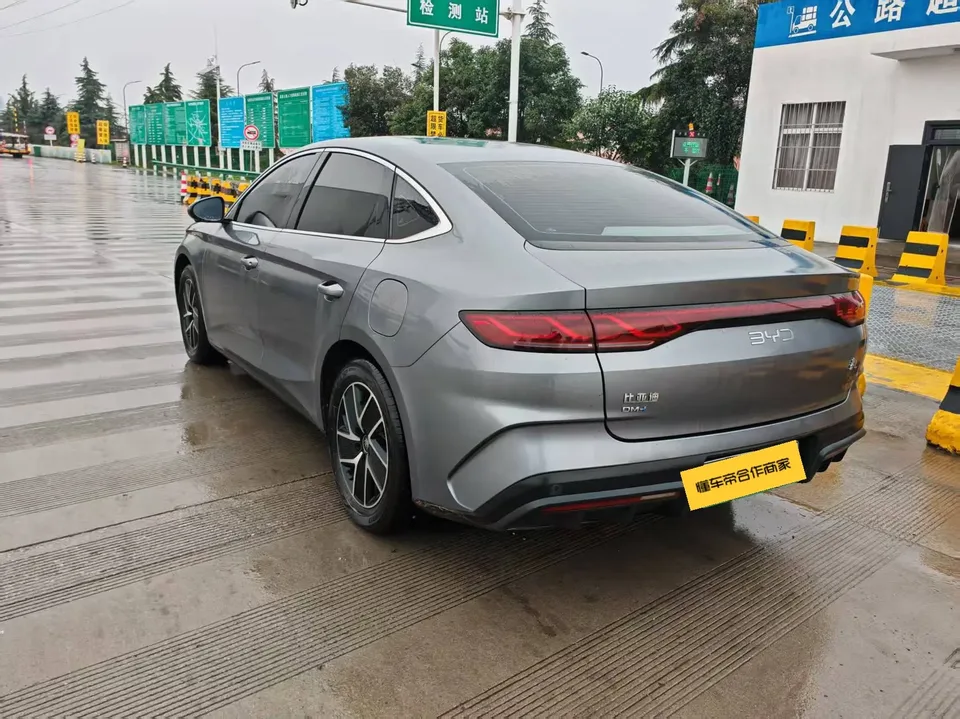 BYD Qin L DM DM-i 120KM Beyond Edition 2024 — миниатюра 4