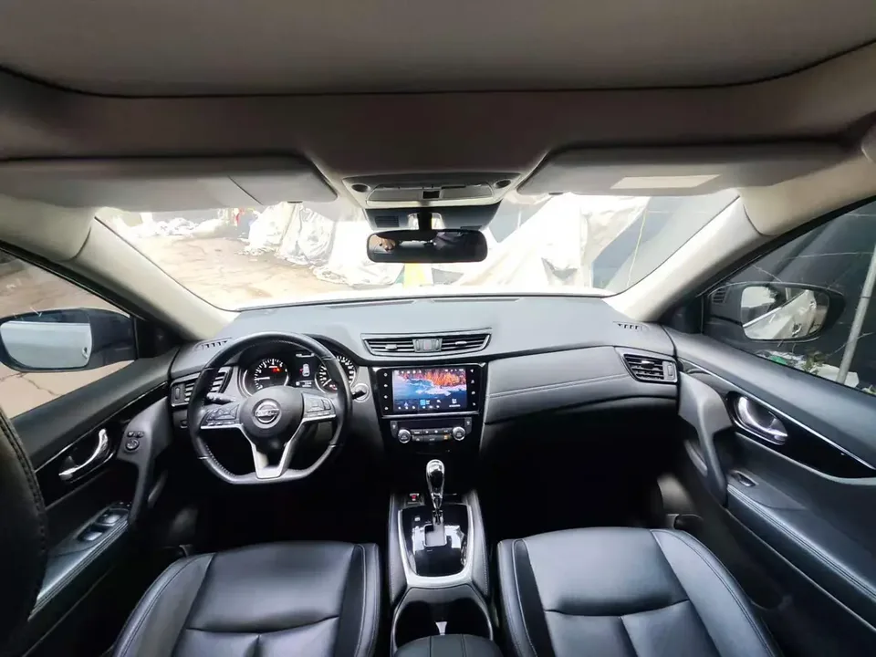 Nissan X-Trail Qijun 2022 Modified 2.0L 2WD Intelligent Connection Comfort Edition 2023 — thumbnail 5