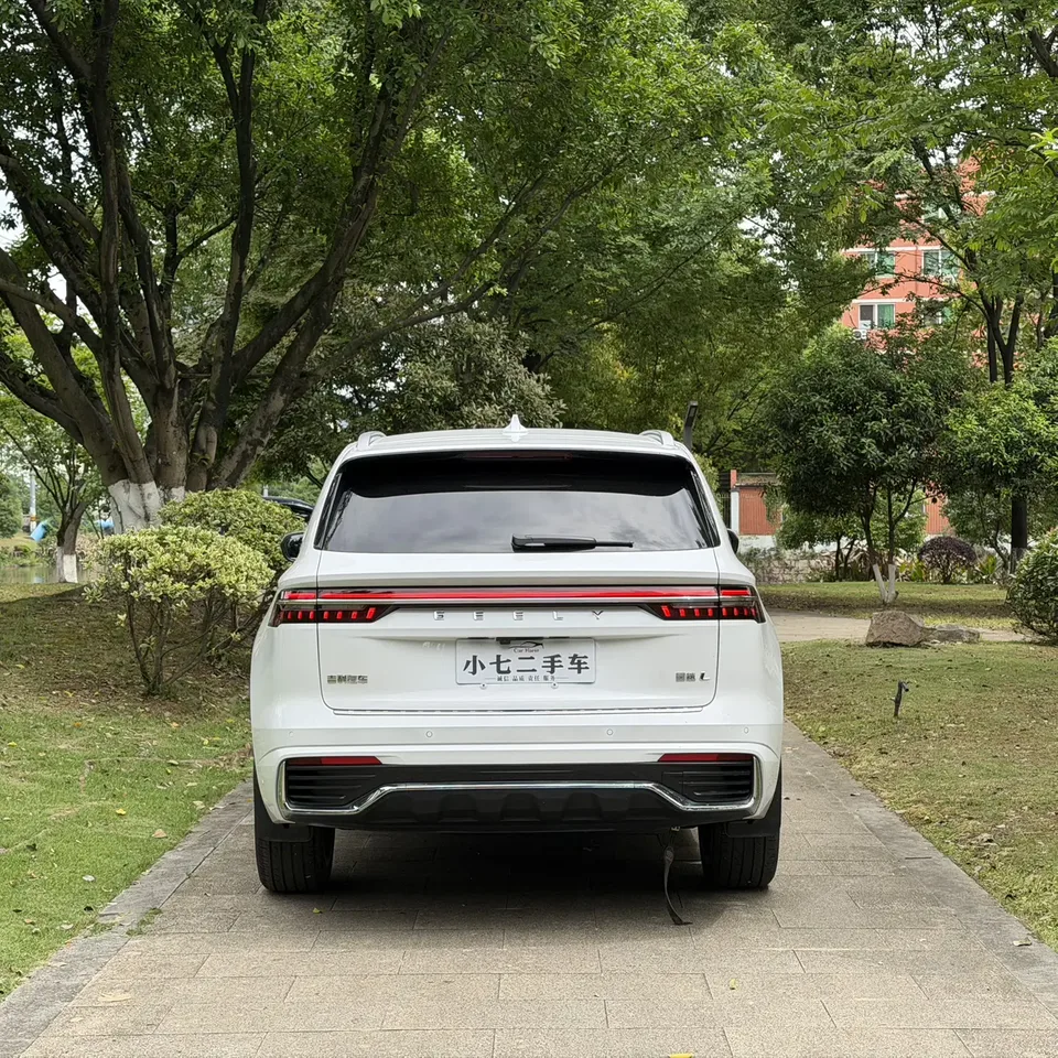 Geely Monjaro Xingyue L 2025 2.0TD High Power Automatic 2WD Dongfang Yao Lanxing Edition 2025 — миниатюра 2
