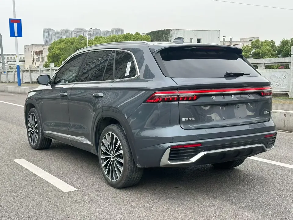 Geely Monjaro Xingyue L 2025 2.0TD High Power Automatic 2WD Dongfang Yao Lanxing Edition 2025 — миниатюра 4