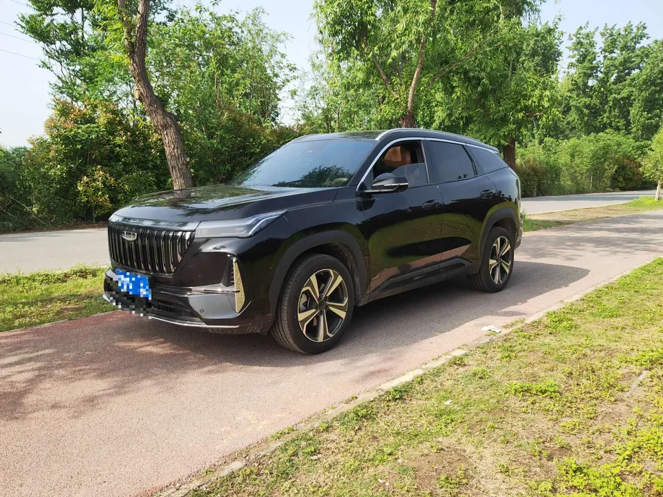 Geely Atlas L 2025
