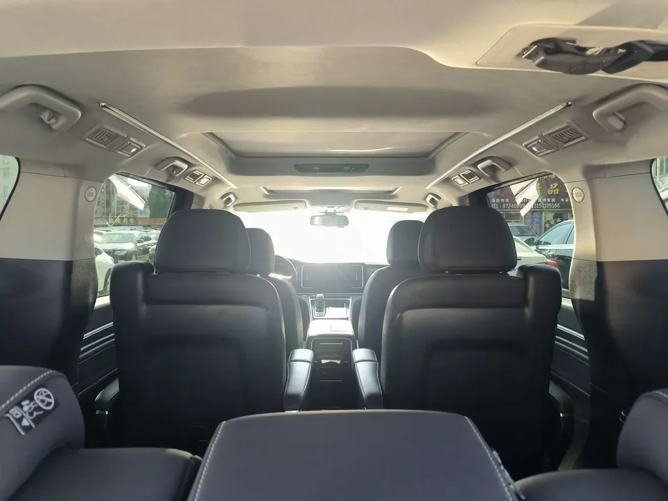 GAC Trumpchi M8 Trumpchi M8 2021 Lingxiu Series 390T Deluxe Edition 2022 — миниатюра 5