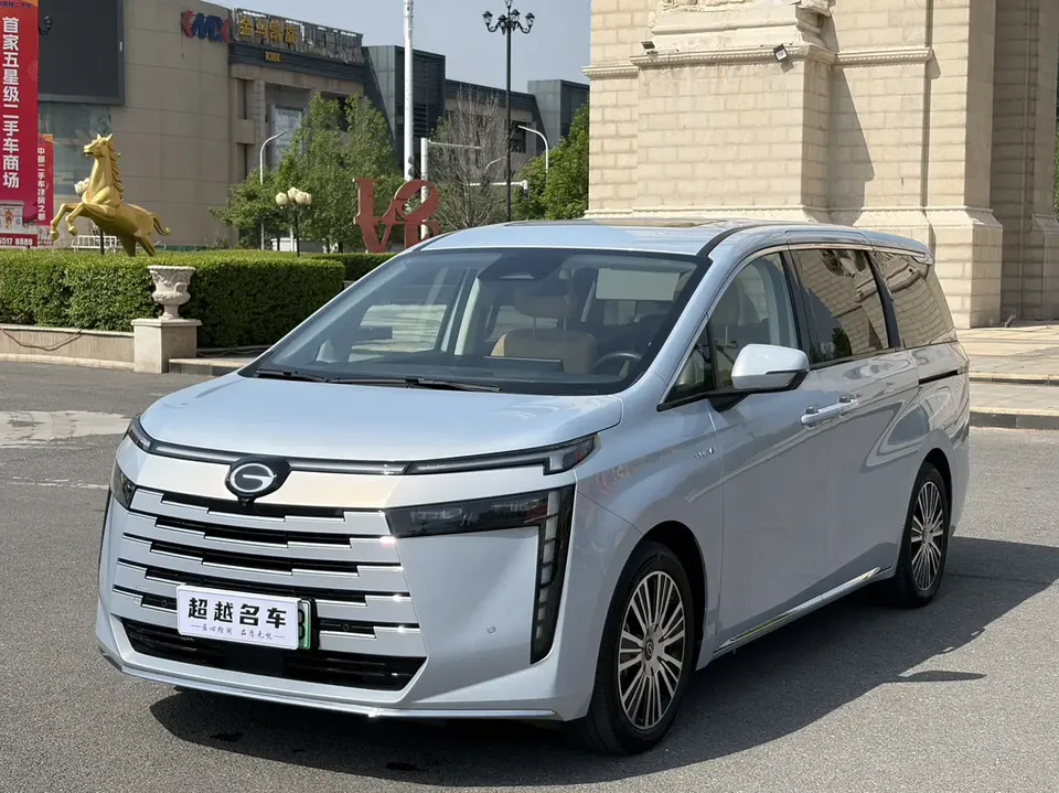 GAC Trumpchi E8 PHEV 2024