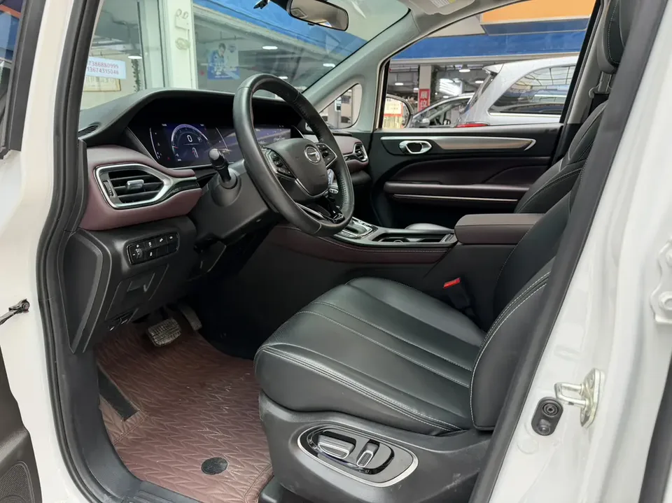 GAC Trumpchi M6 Pro 270T AT Exclusive Edition 2022 — миниатюра 5