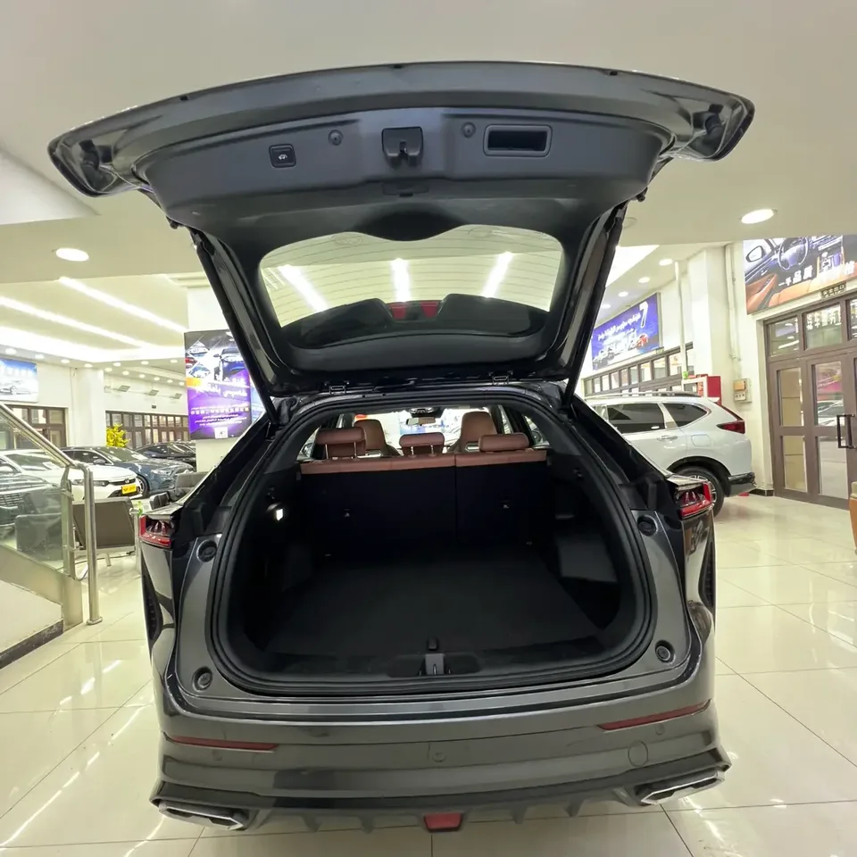 Changan UNI-Z PHEV Blue Whale iDD 125KM Excellence Edition 2025 — миниатюра 4