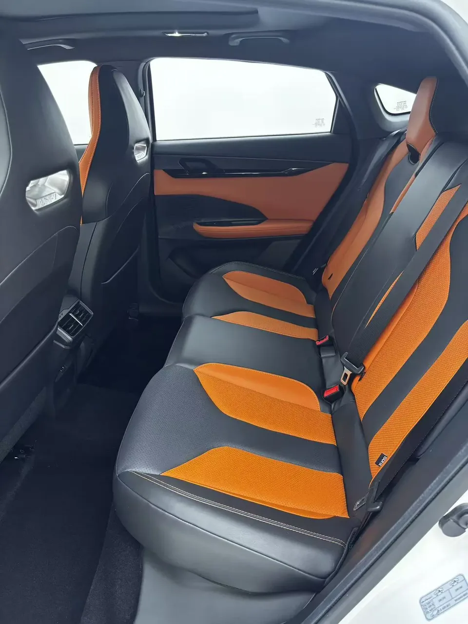Changan UNI-V 2.0T Fengsu Edition 2023 — миниатюра 5