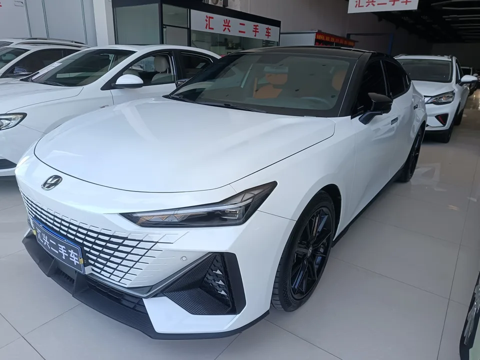 Changan UNI-V 1.5T Premium Edition 2023 — миниатюра 4