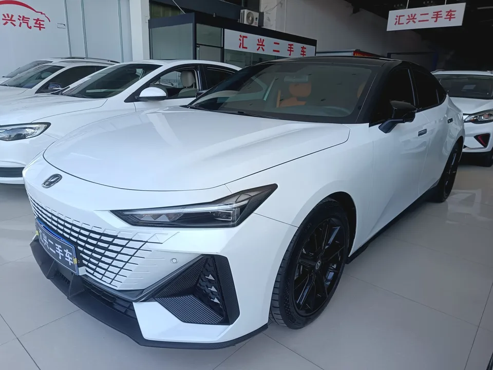 Changan UNI-V 2023