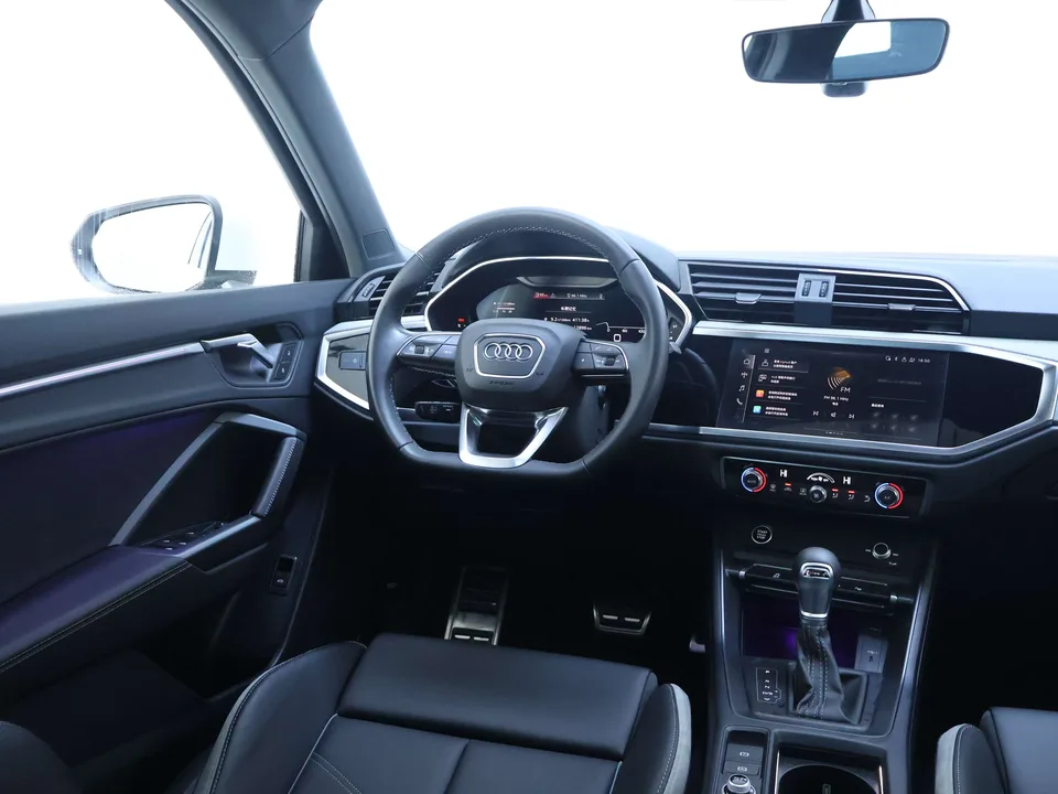 Audi Q3 Audi Q3 2024 35 TFSI Fashion Dynamic Edition 2024 — миниатюра 5