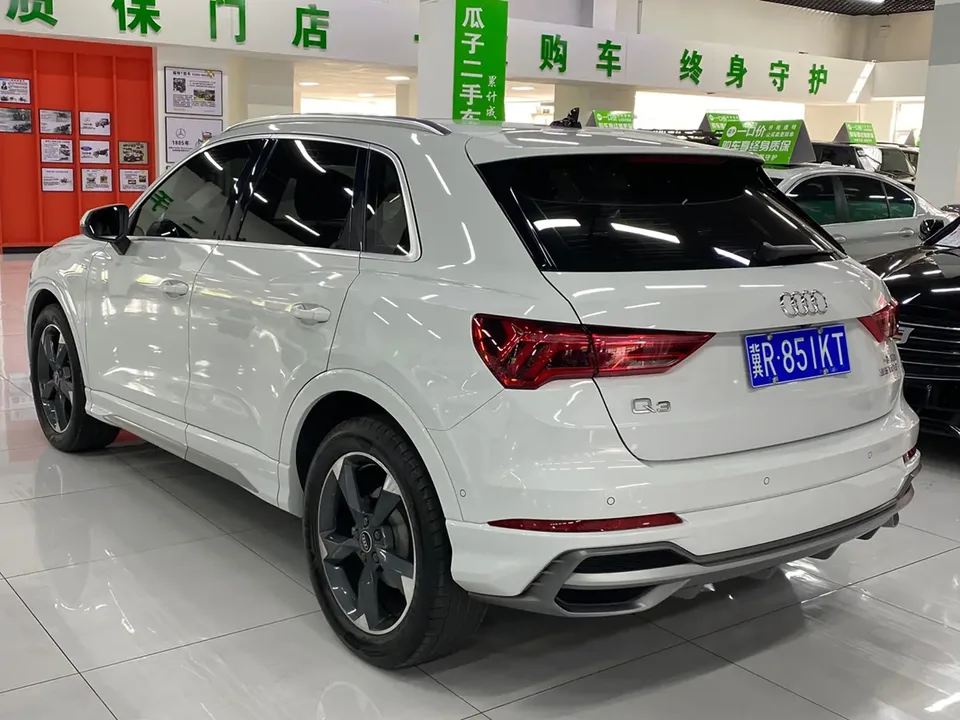 Audi Q3 Q3 2023 Audi Q3 2023 35 TFSI Fashionable and Dynamic 2022 — thumbnail 4